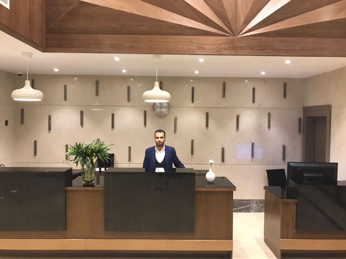 Ion Hotel Αλ Κομπάρ Εξωτερικό φωτογραφία