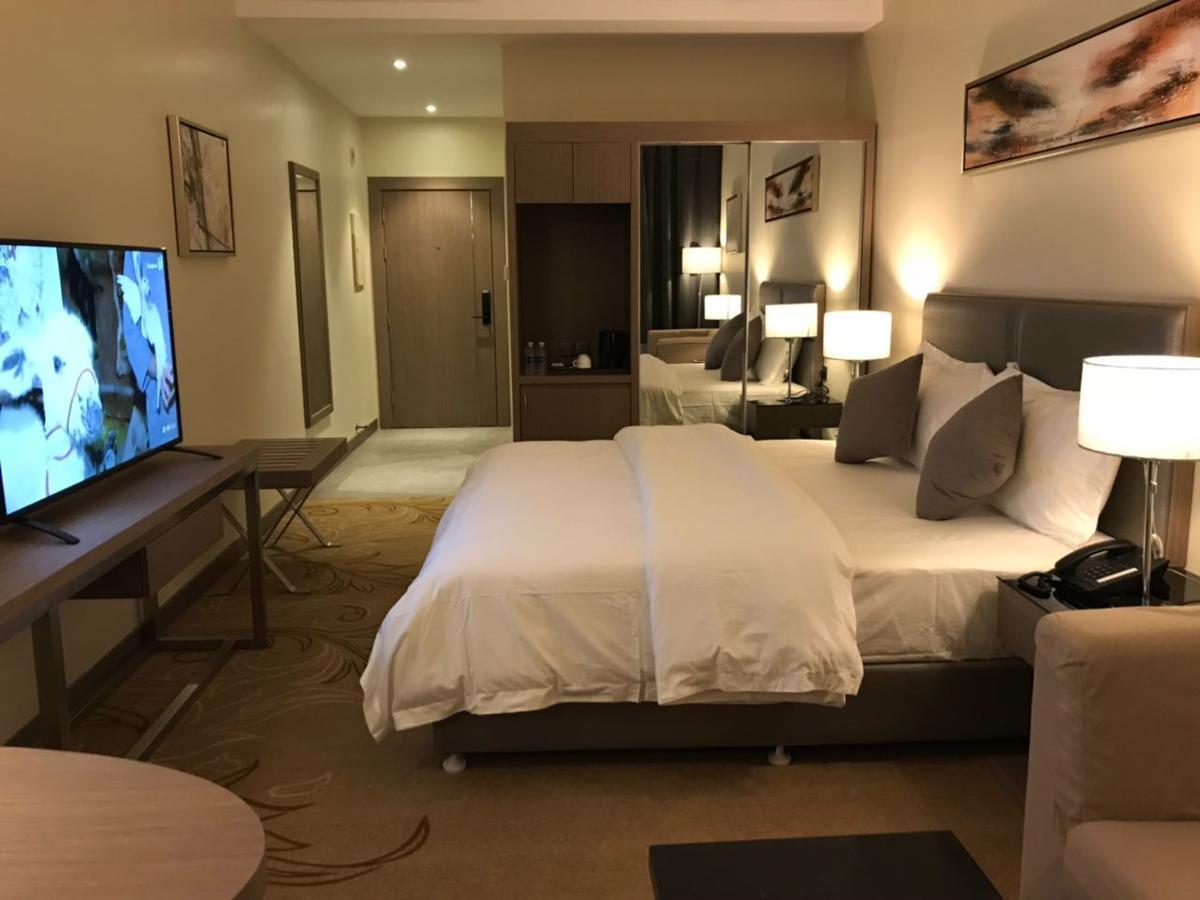 Ion Hotel Αλ Κομπάρ Εξωτερικό φωτογραφία