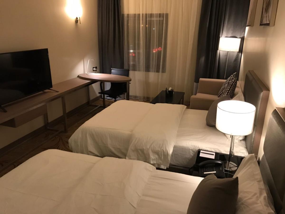 Ion Hotel Αλ Κομπάρ Εξωτερικό φωτογραφία
