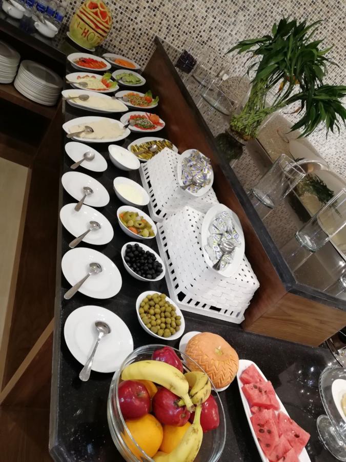 Ion Hotel Αλ Κομπάρ Εξωτερικό φωτογραφία