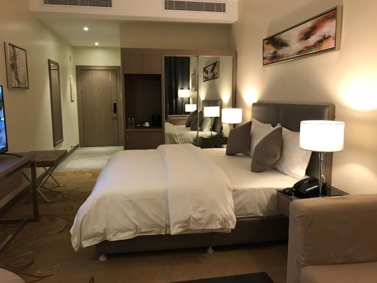 Ion Hotel Αλ Κομπάρ Εξωτερικό φωτογραφία